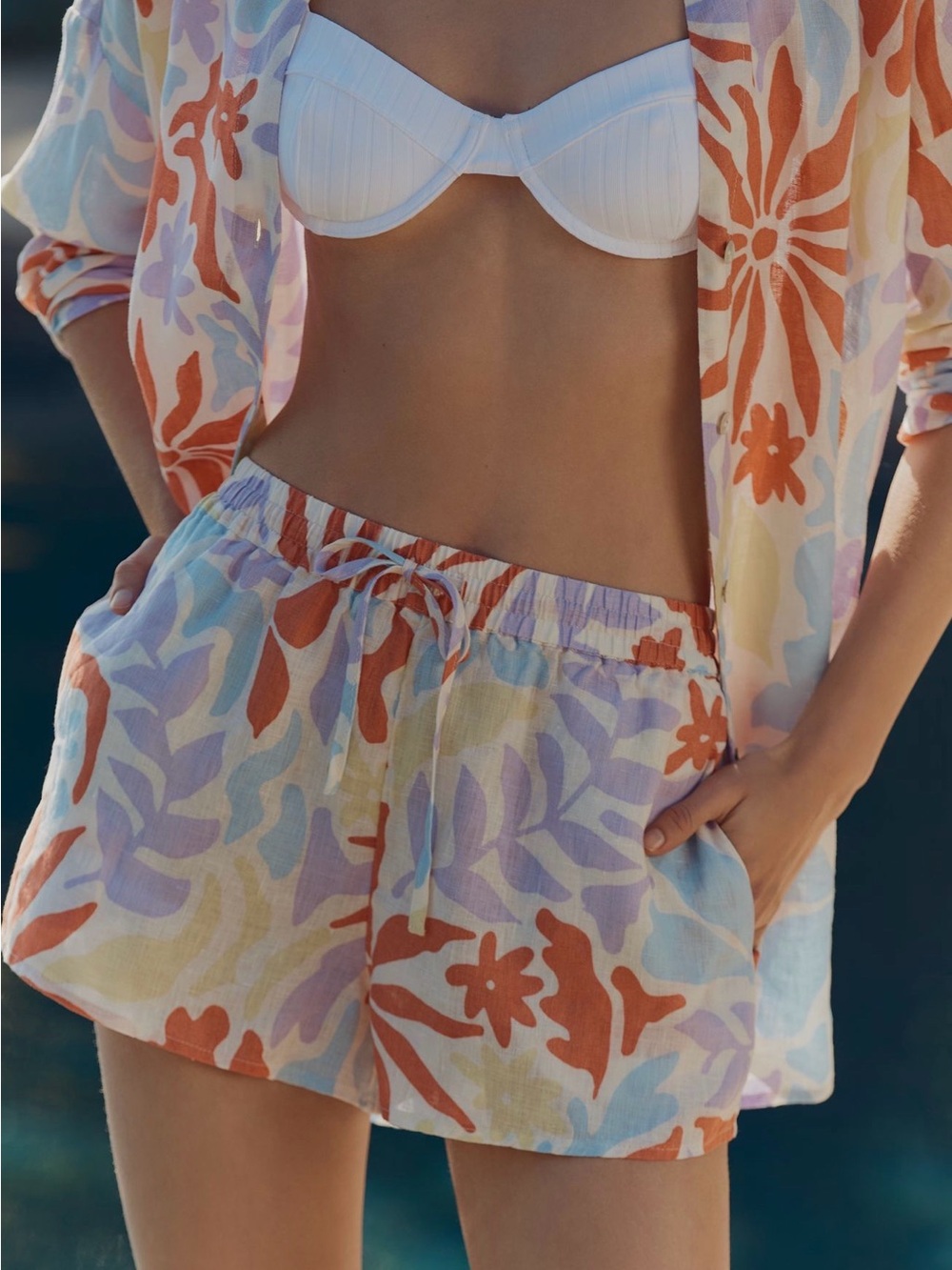NWT LSpace Rio Linen Pull-On Shorts | Tropical Floral Print size medium